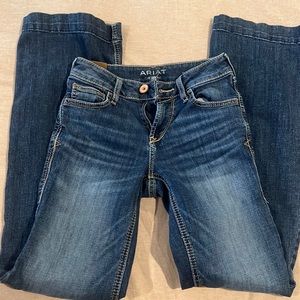 ARIAT  trouser jeans 25r like new, wide leg super cute